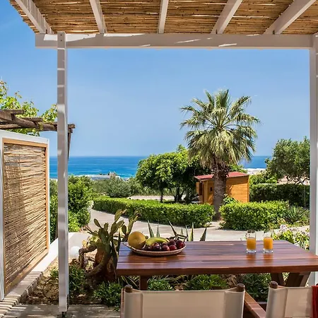 Almyra Seaside *